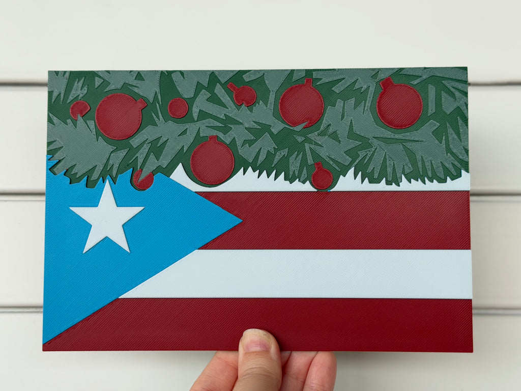 Bandera de Puerto Rico con luces navideñas