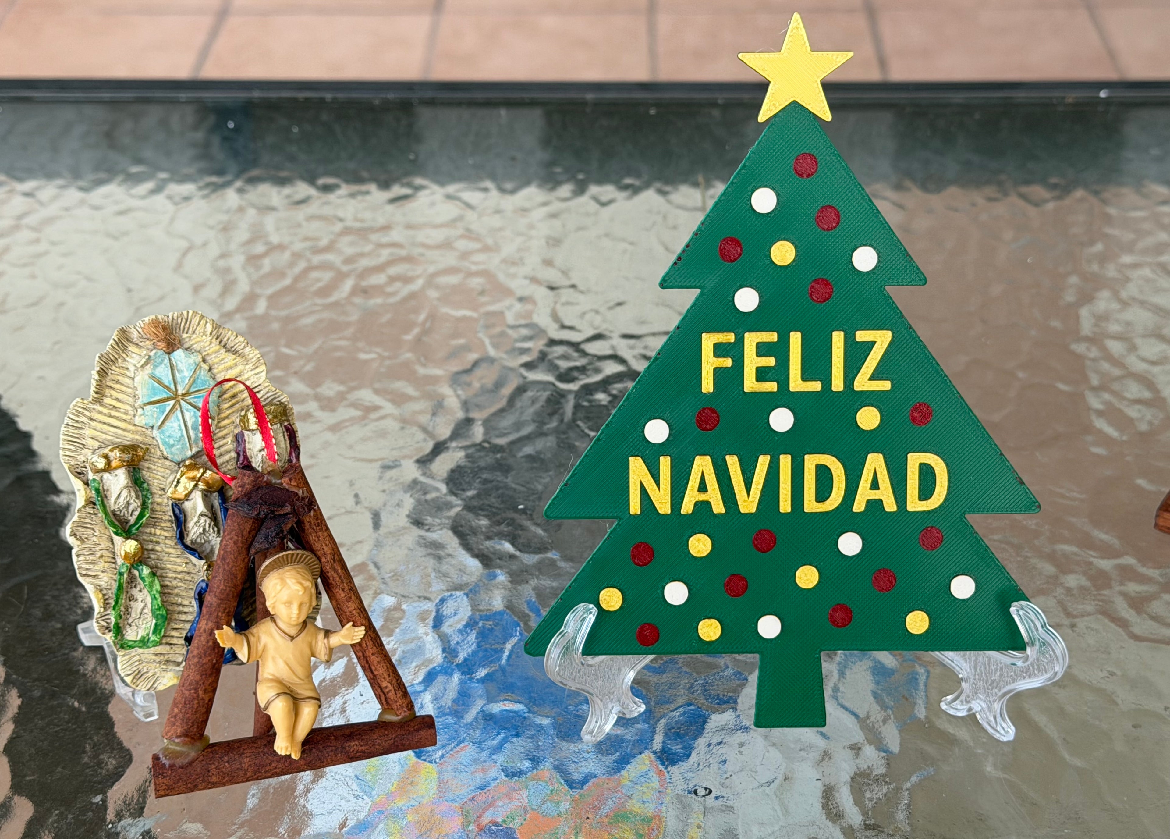 Árbol “Feliz Navidad”