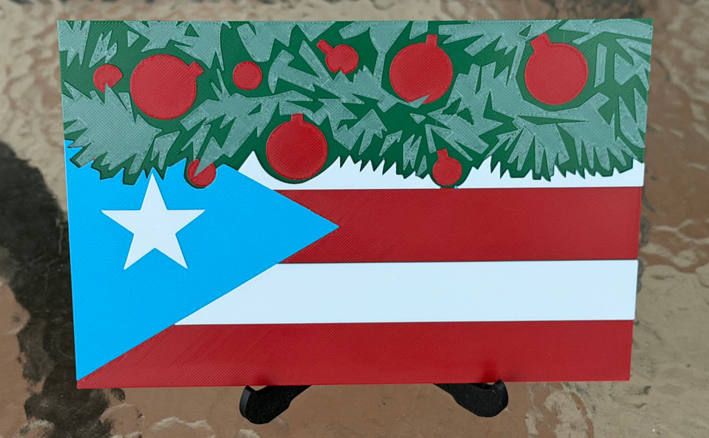 Bandera de Puerto Rico con luces navideñas